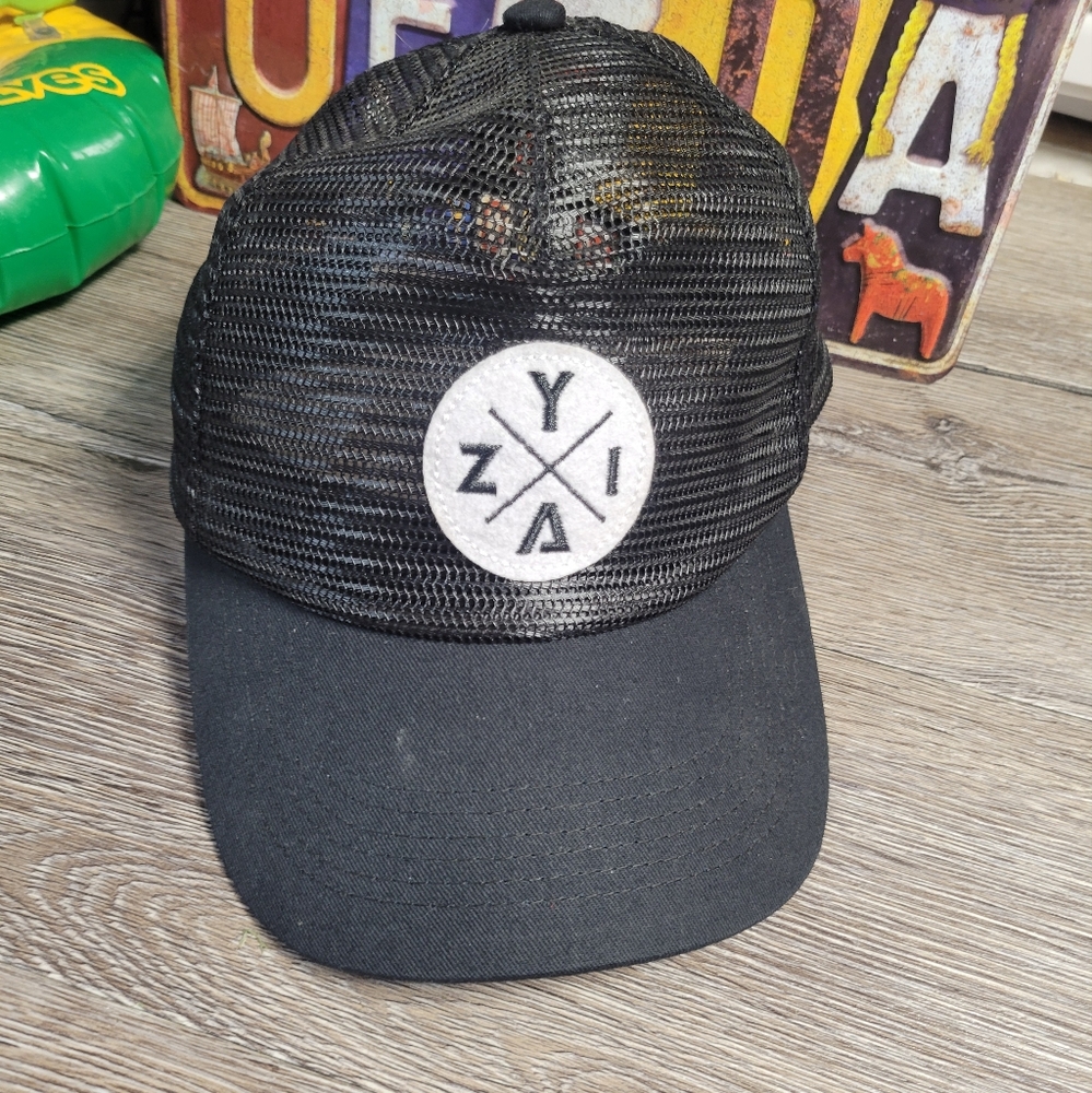ZYIA Active‎ Trucker Hat Black Mesh Adjustable Unisex OSFA